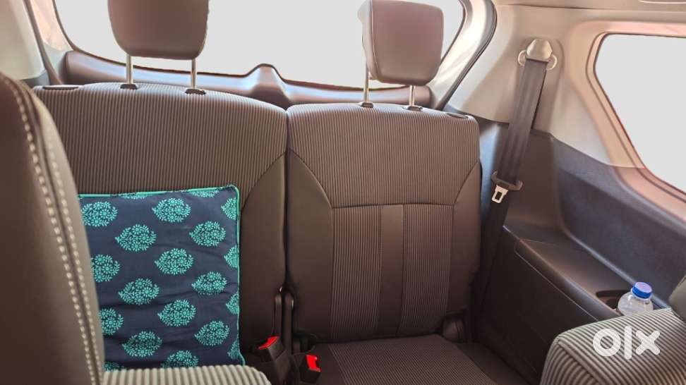 Maruti Suzuki Xl6 1.5 Zeta At, 2025, Petrol