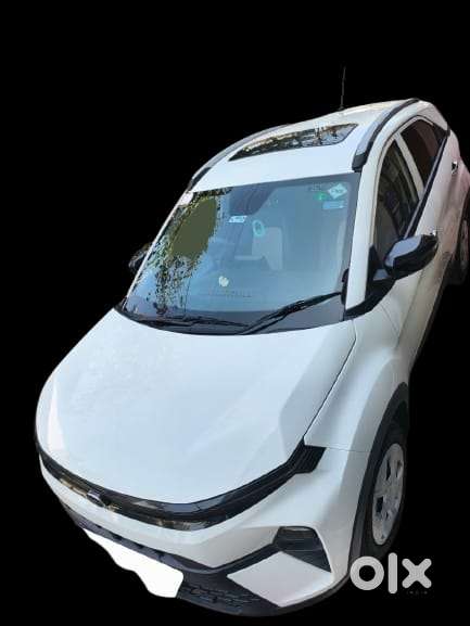 Tata Nexon Xz Plus (hs), 2025, Cng & Hybrids