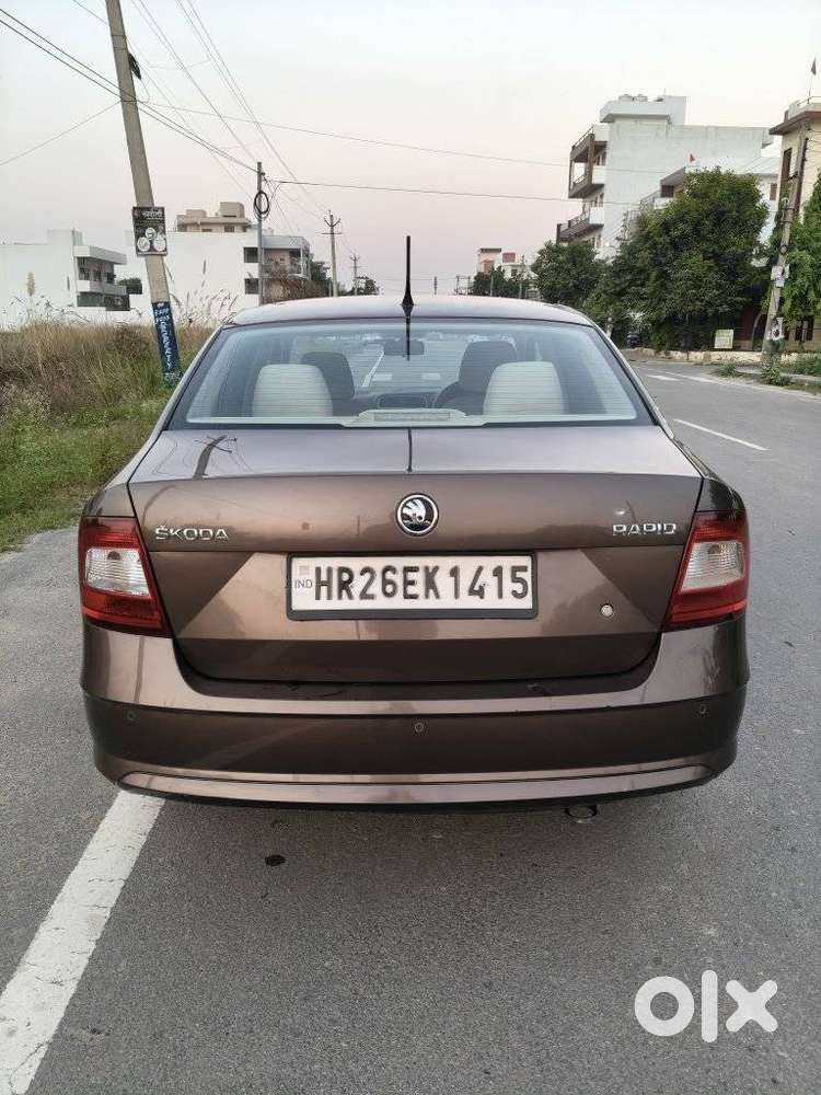 Skoda Rapid 1.0 Ambition Tsi, 2020, Petrol