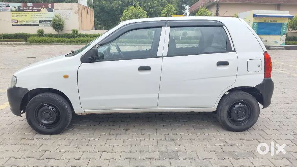 Maruti Suzuki Alto 2010 Petrol Well Maintained,