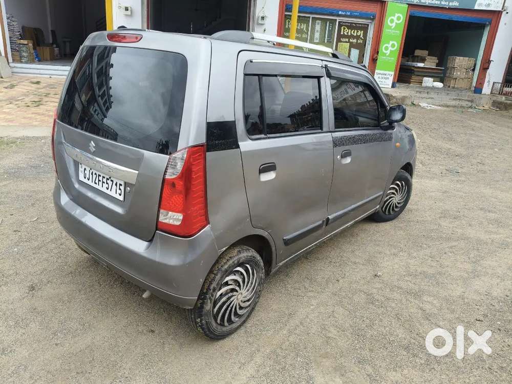 2nd Owner 2017 Wagon R Lxi Cng Manual