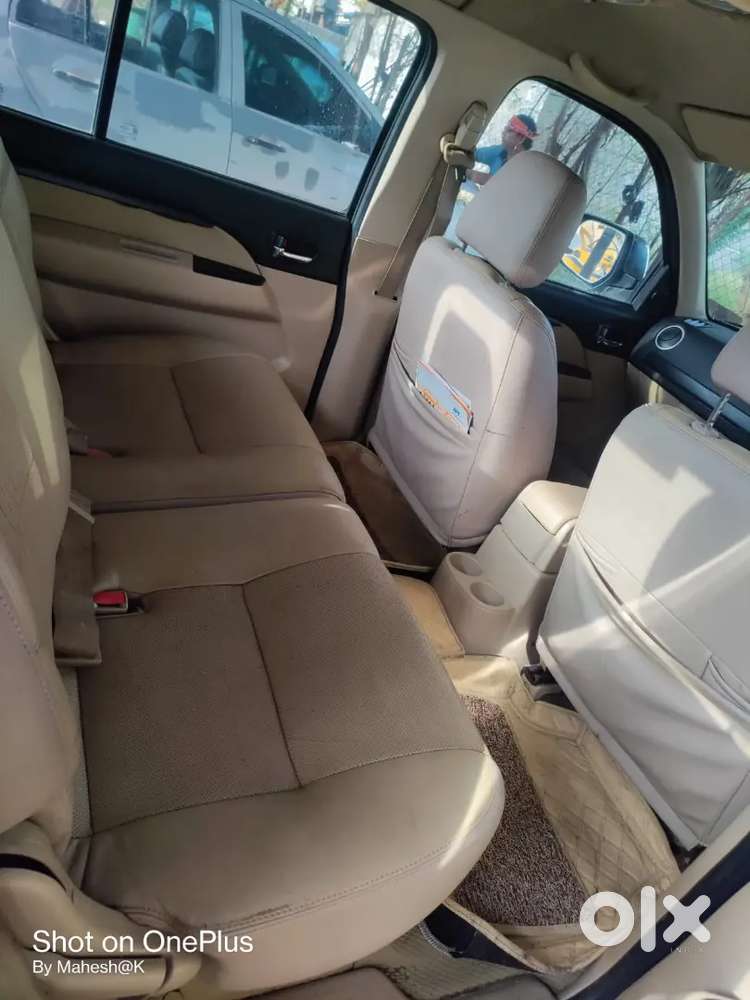 Ford Endeavour 2.5 2012
