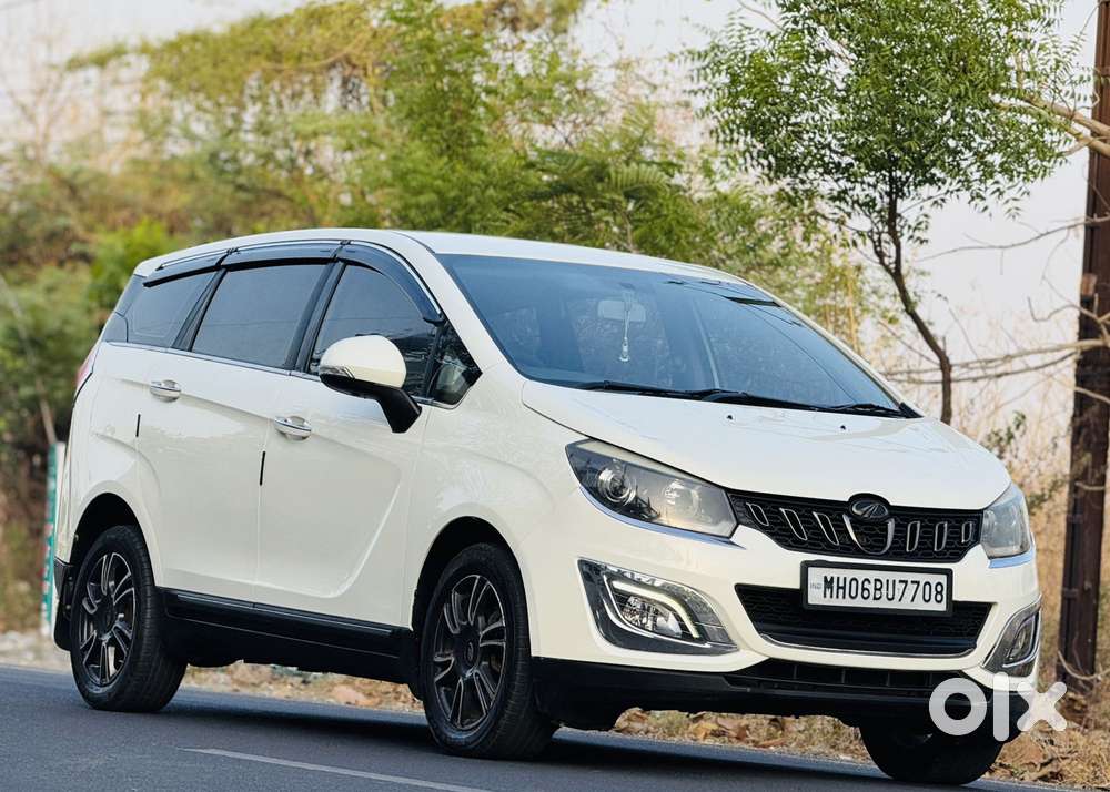 Mahindra Marazzo M8, 2018, Diesel