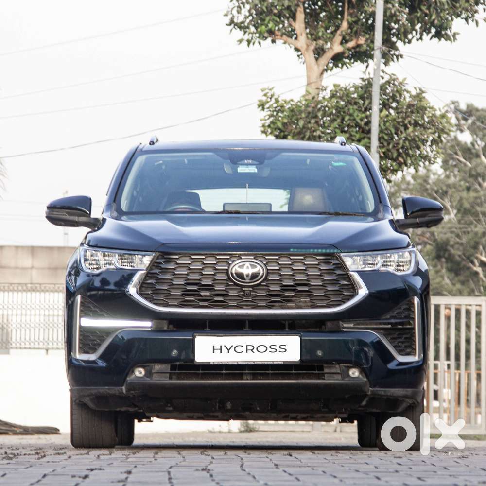 Toyota Innova Hycross 2.0 Zx (o) Hybrid 7 Str, 2024, Cng & Hybrids