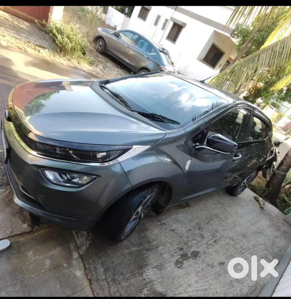 Tata Altroz Xz Icng 2024