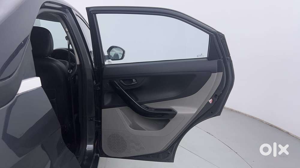Tata Nexon 1.2 Revotron Xm, 2019, Petrol