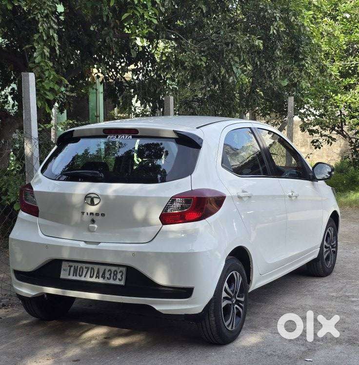 Tata Tiago 1.2 Revotron Xza, 2022, Petrol