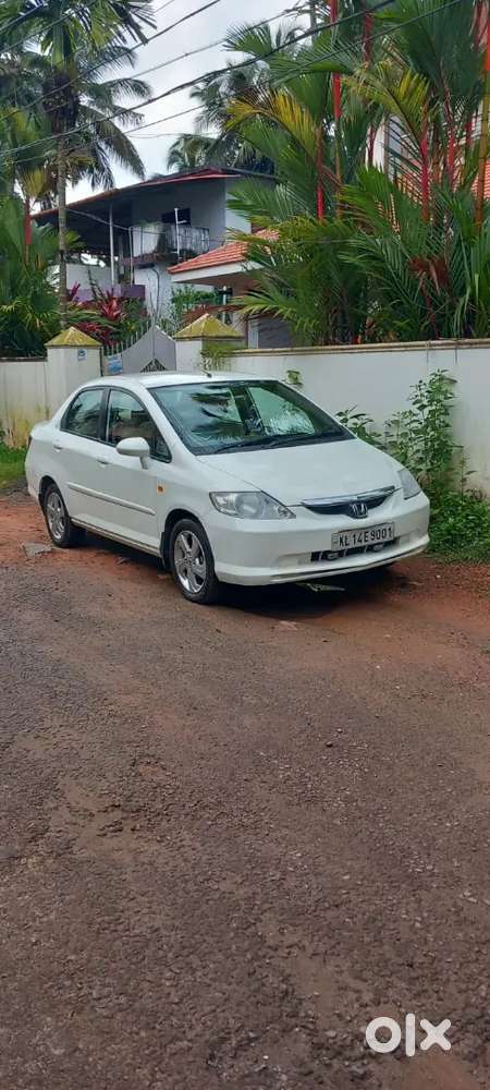 2005 Model Well Maintained Honda City