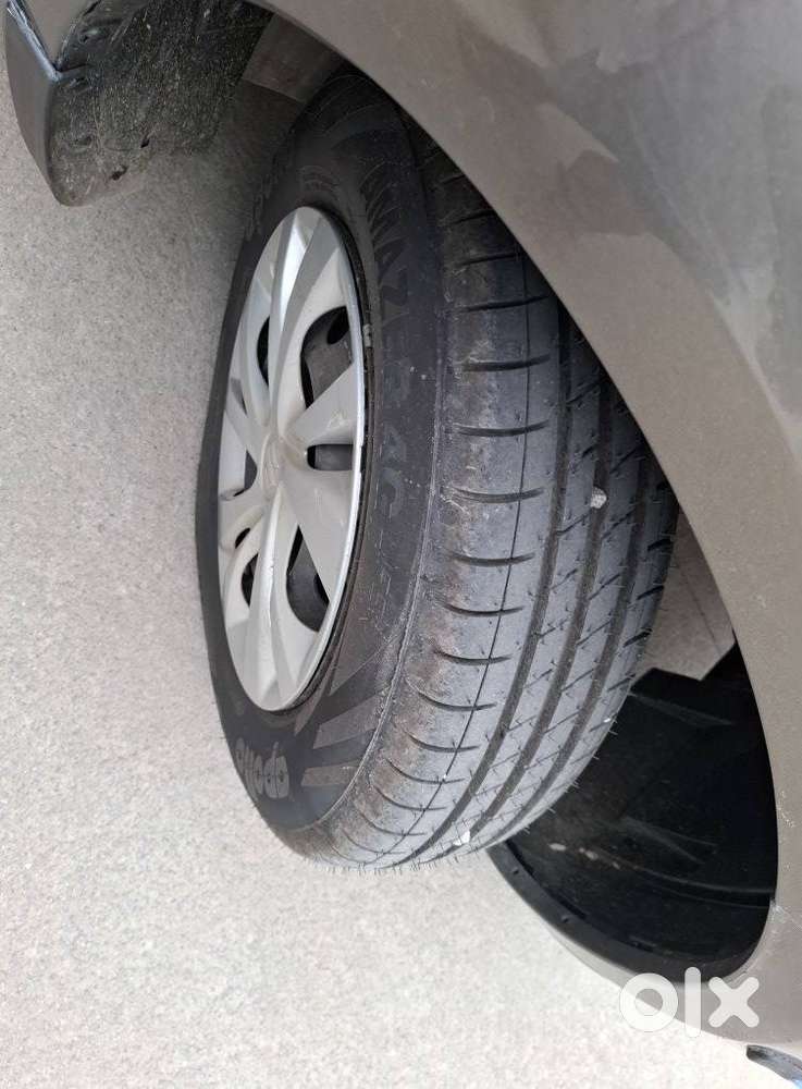 Maruti Suzuki Swift Dzire Vdi Bsiv, 2015, Diesel