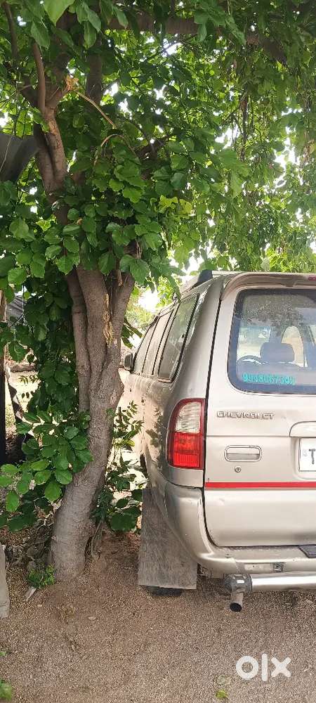 Chevrolet Tavera Diesel 2013 Car