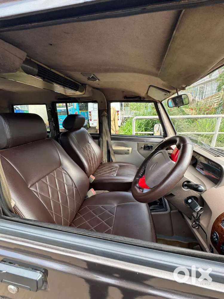 Mahindra Bolero Slx 2011