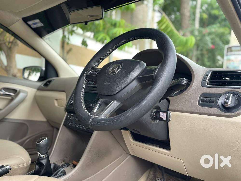 Skoda Rapid 1.5 Tdi Ambition Plus, 2015, Diesel