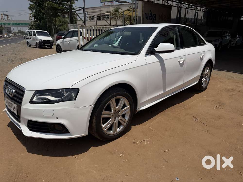 Audi A4 2.0 Tdi Premium With Sunroof, 2012, Diesel