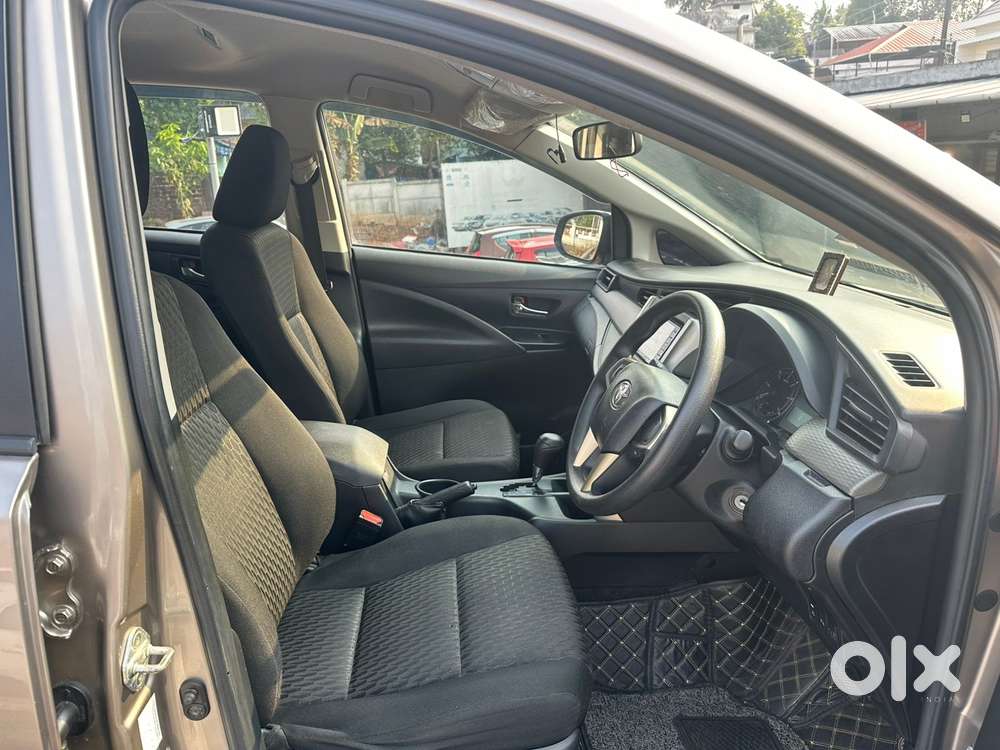 Toyota Innova Crysta