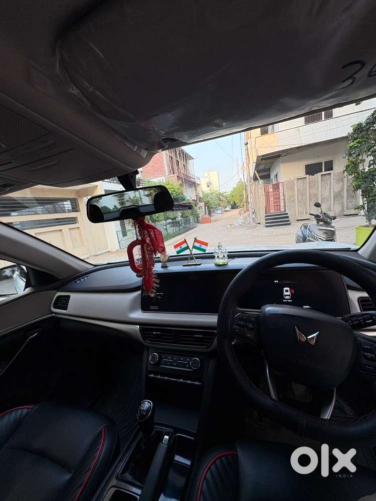 Mahindra Xuv700 Diesel 2024