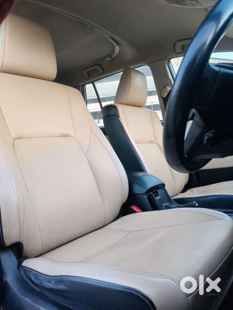 Toyota Innova Crysta 2.8 Zx At 7 Seater, 2019, Diesel