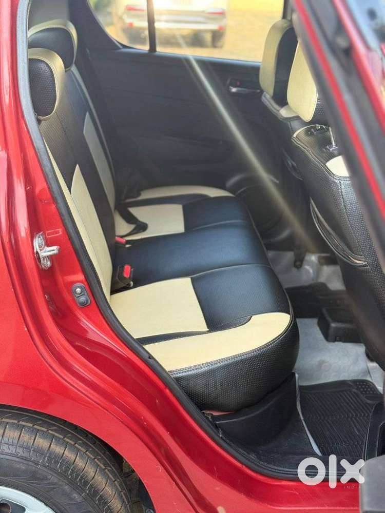 Maruti Suzuki Swift Vxi + Manual, 2014, Petrol