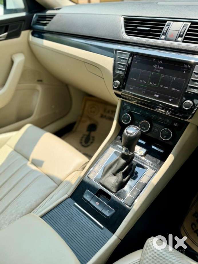 Skoda Superb L&k 2.0 Tdi At, 2018, Diesel