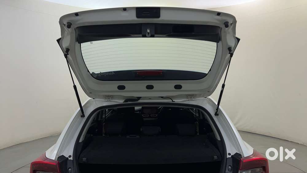 Toyota Glanza 1.2 V Amt, 2025, Petrol