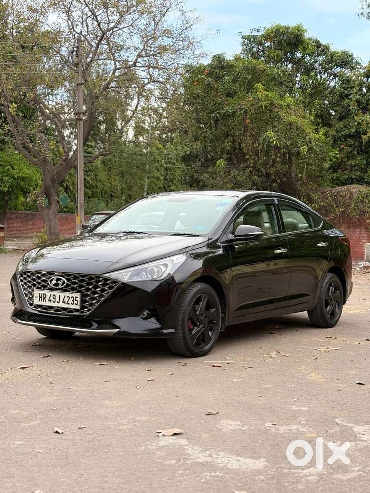 Hyundai Verna 1.5 Sx Petrol Mt, 2021, Petrol