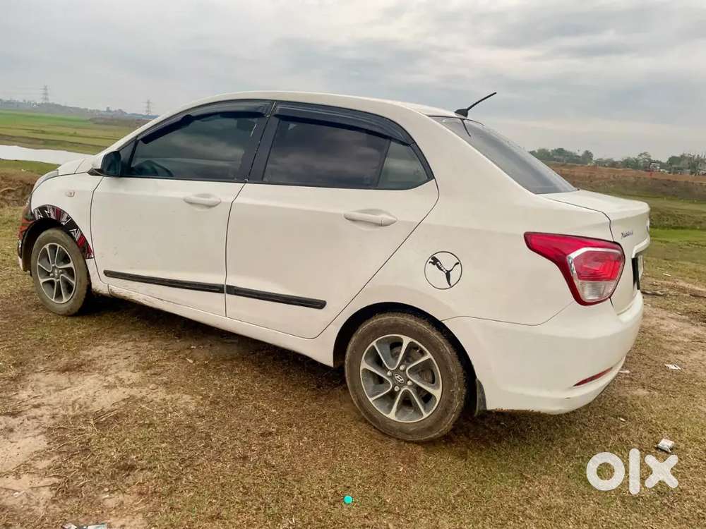 Hyundai Xcent 2015 Petrol Well Maintained