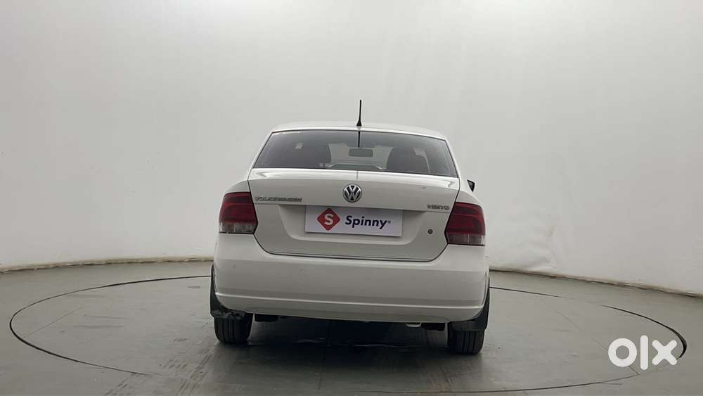 Volkswagen Vento Petrol Highline, 2013, Petrol