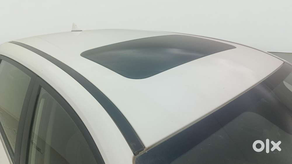 Hyundai New I20 1.2 Asta (o) Mt, 2022, Petrol