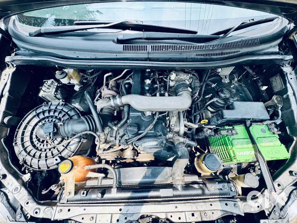 Toyota Innova 2012 Diesel Well Maintained