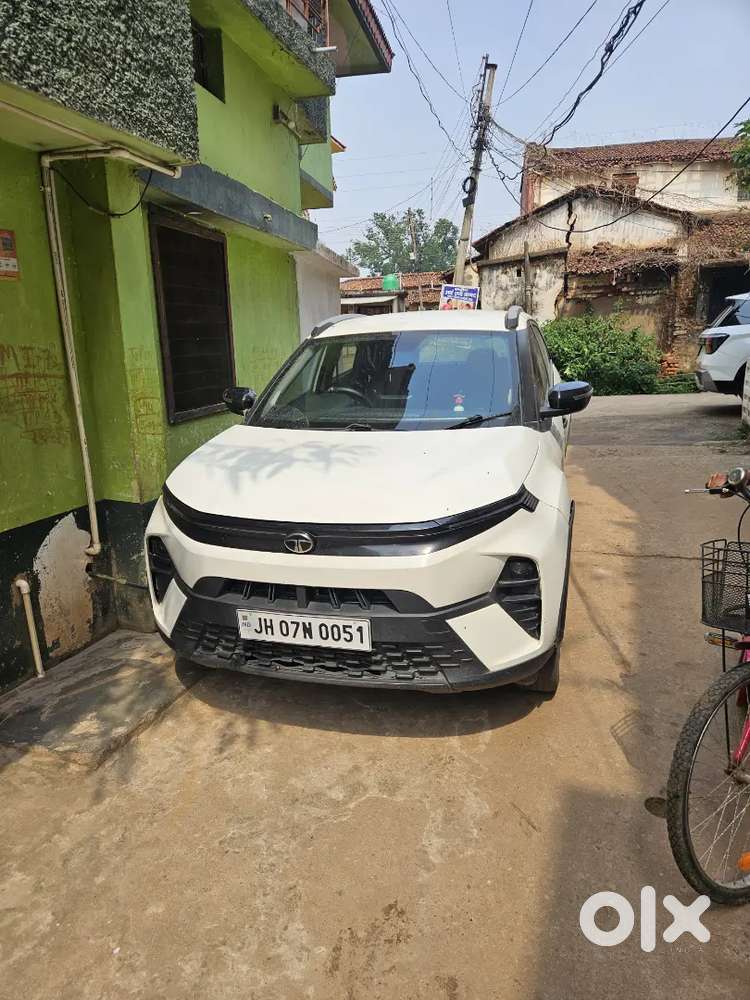 Tata Nexon 2025 Petrol Manual