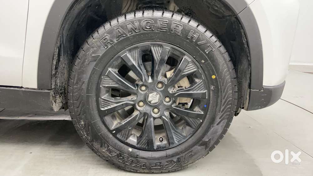 Maruti Suzuki Vitara Brezza 1.5 Zxi At, 2022, Petrol