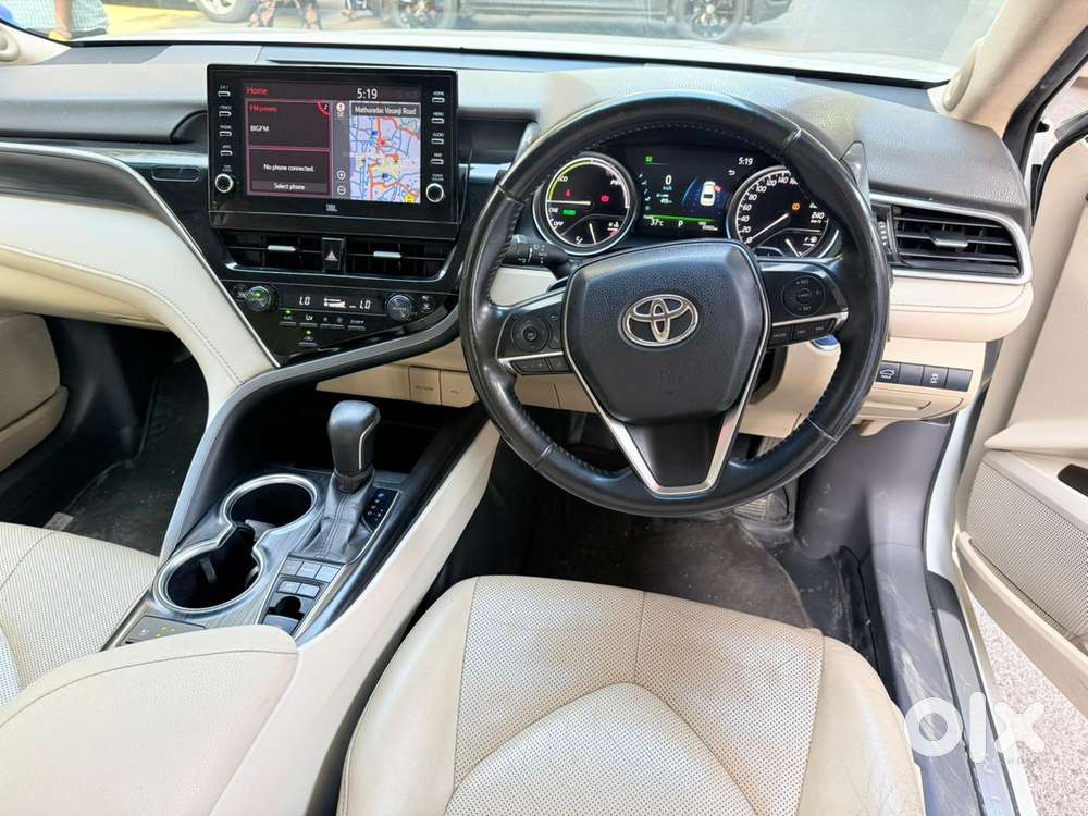 Toyota Camry [2019-ongoing] 2.5 Hybrid, 2022, Petrol
