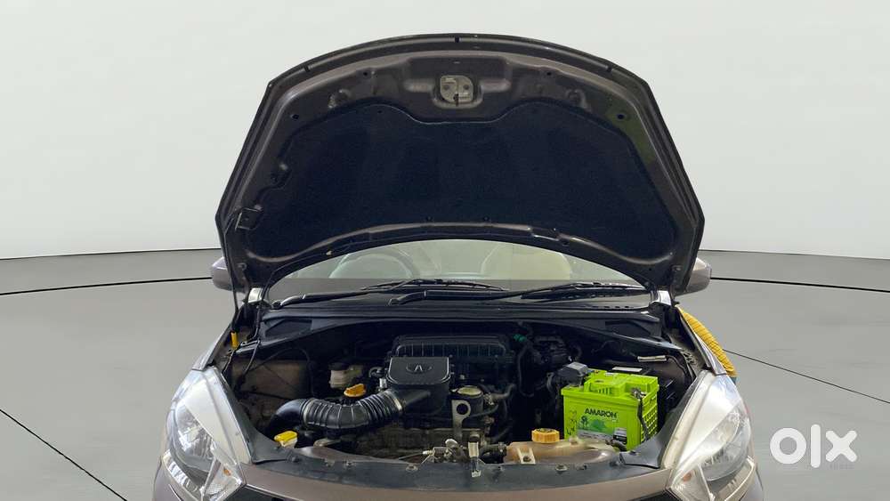 Tata Tiago 1.2 Revotron Xt, 2017, Petrol