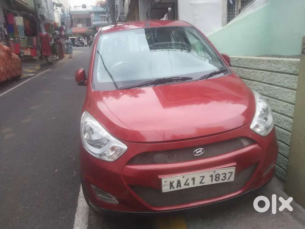 I 10 Sportz Version Power Windows Power Stearing