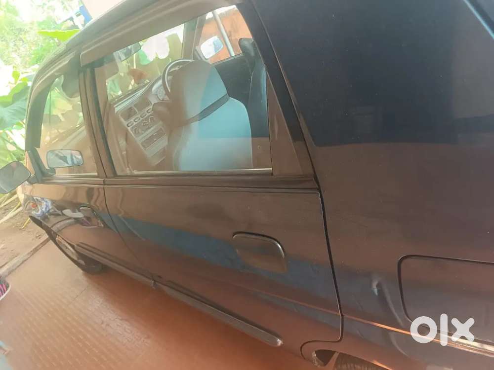 Maruti Suzuki Alto 2010 Petrol 27000 Km Driven New Paper. 2030 Decmber