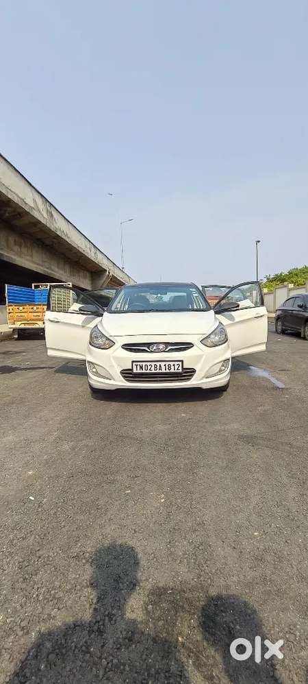 Hyundai Verna 2014 Petrol 140000 Km Driven