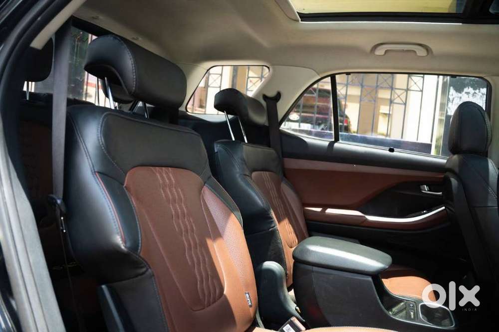 Hyundai Alcazar Prestige 7-seater, 2022, Petrol
