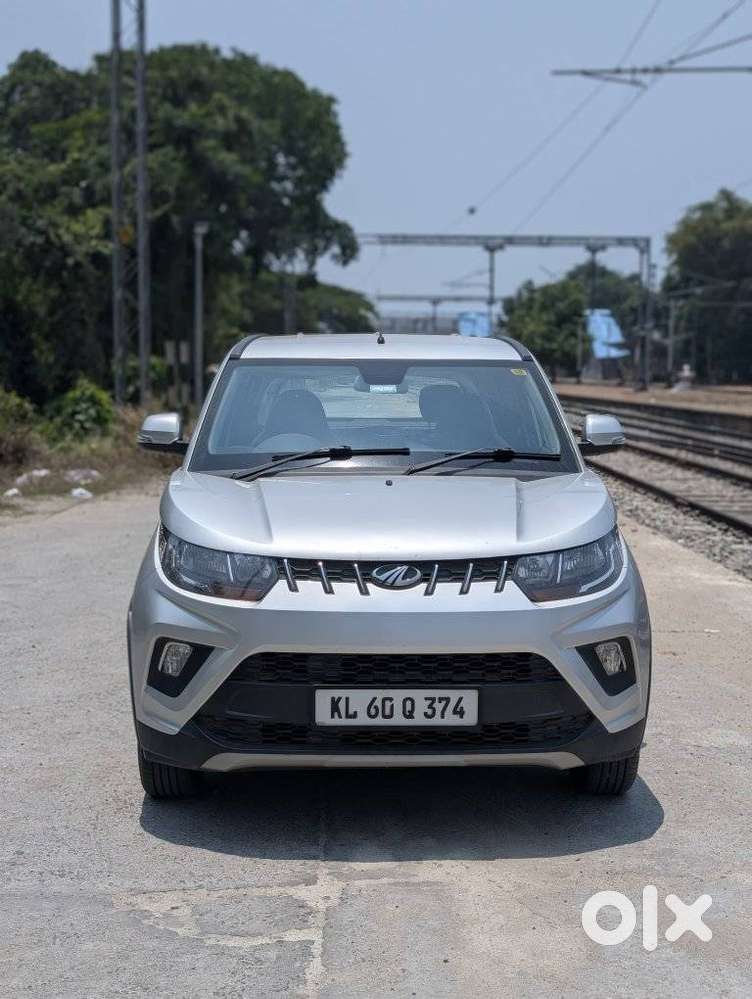 Mahindra Kuv 100 K8 5str, 2018, Petrol