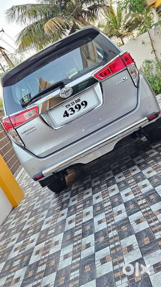 Toyota Innova Crysta 2.4 V 8 Str, 2023, Diesel