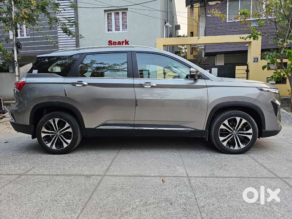 Mg Hector Plus Sharp Pro 1.5 Turbo Petrol Cvt 6 Str Dual Tone, 2022,..