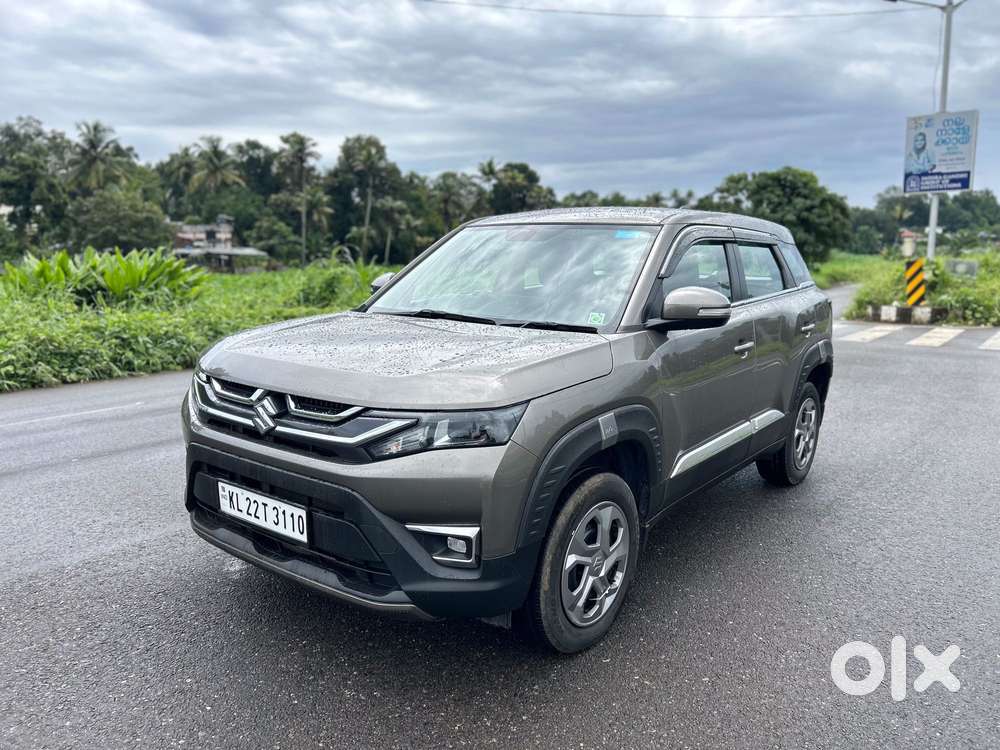 Maruti Suzuki Brezza 1.5 Lxi Smart Hybrid, 2024, Petrol