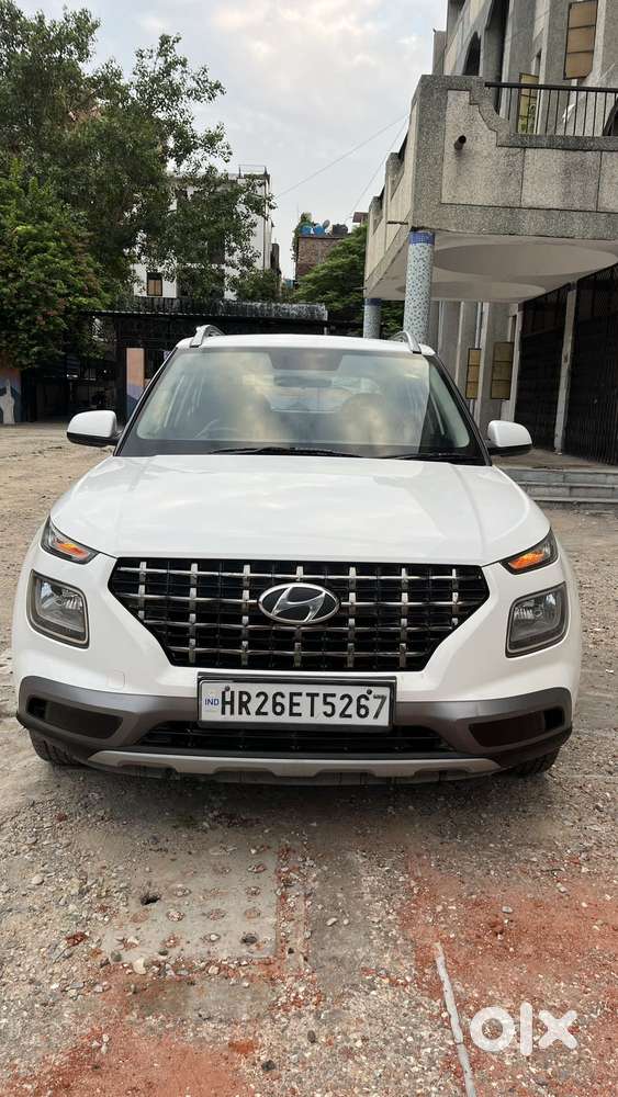 Hyundai Venue S Plus Mt 1.2 Kappa, 2022, Petrol