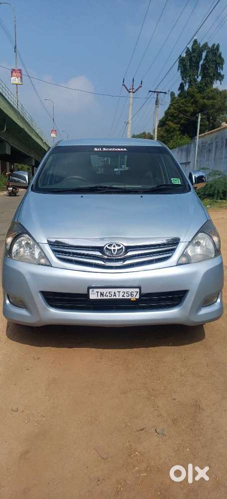 Toyota Innova 2.5 V 7 Str, 2011, Diesel