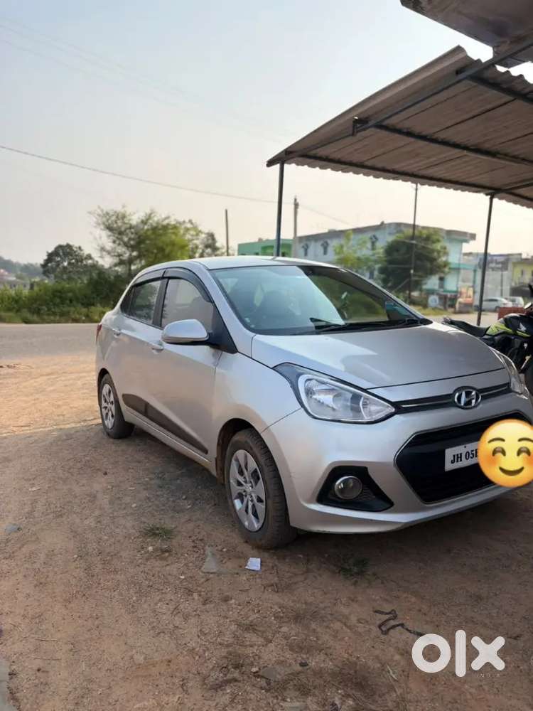 Hyundai Xcent 2014 Manual Petrol,register 20.11.2026