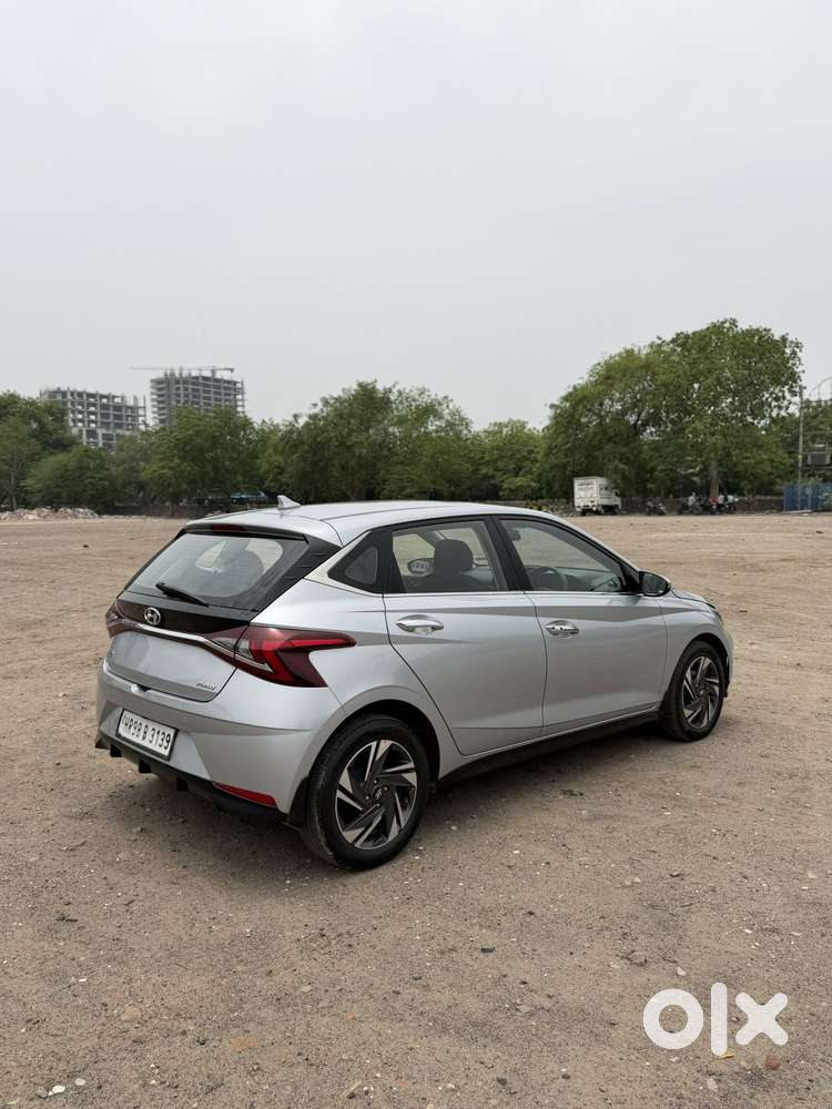 Hyundai I20 Asta 1.2 O With Sunroof, 2021, Petrol