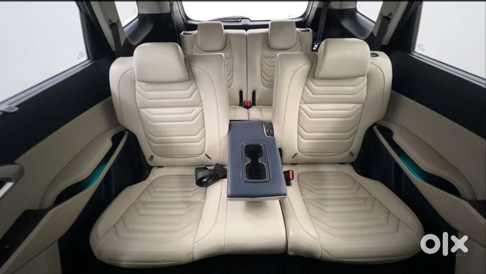 Kia Carens 1.4 Luxury Plus Dct 7 Str, 2022, Petrol