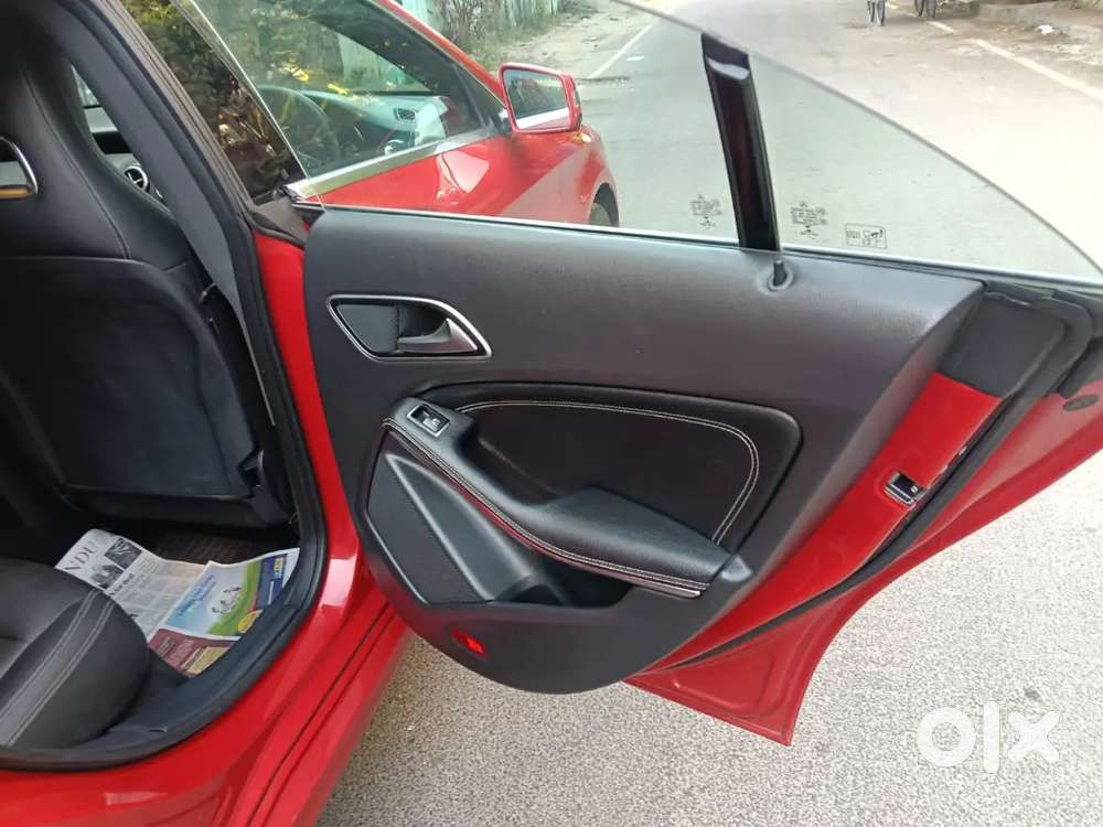 Mercedes-benz Cla 2017 Diesel 78000 Km Driven Company Service