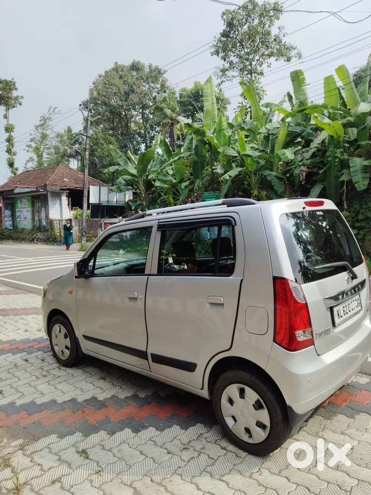 Maruti Suzuki Wagon R Amt Vxi, 2017, Petrol