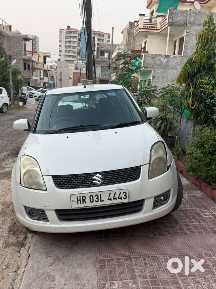 Maruti Suzuki Swift 2010 Car