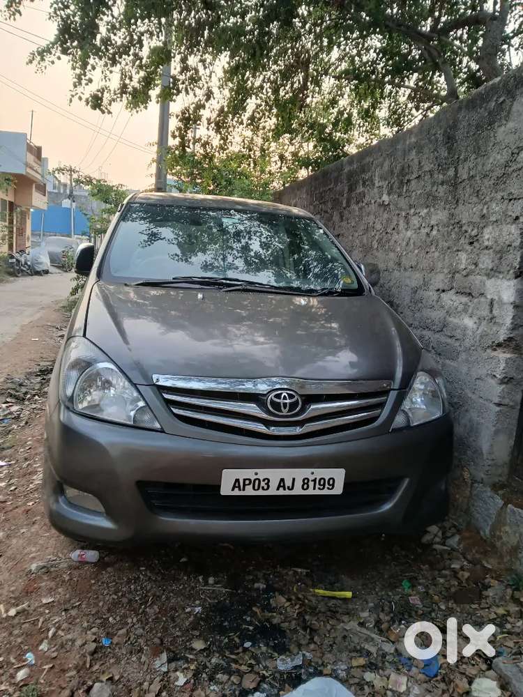 Toyota Innova 2009