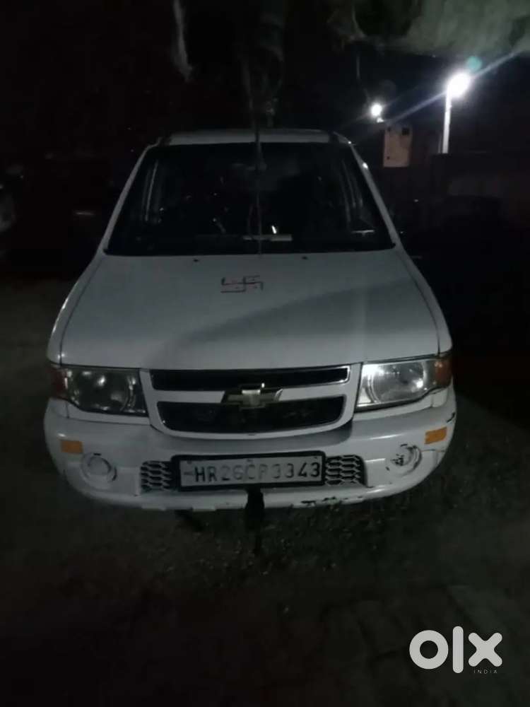 Chevrolet Tavera 2015 Diesel 33000 Km Driven